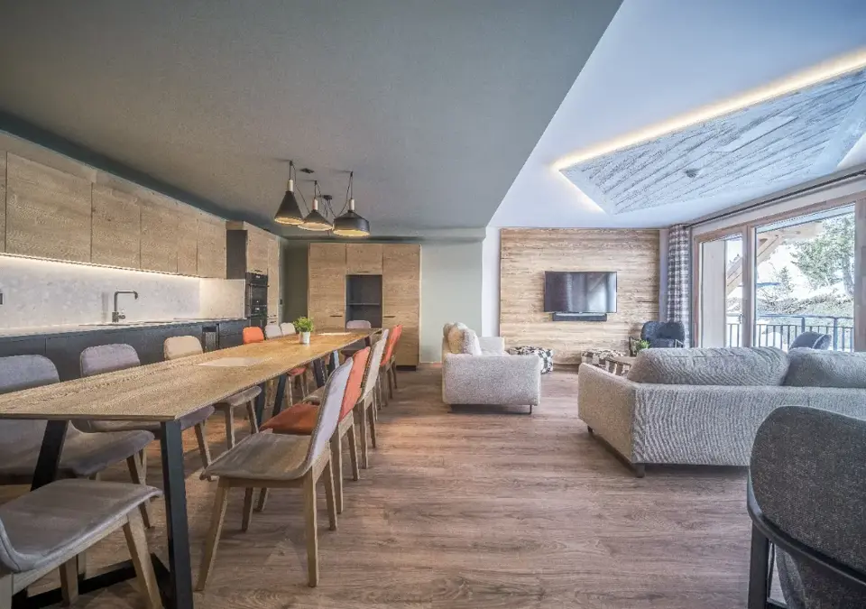 Sky-La Rosiere-508,509 (16 persons) (1).webp