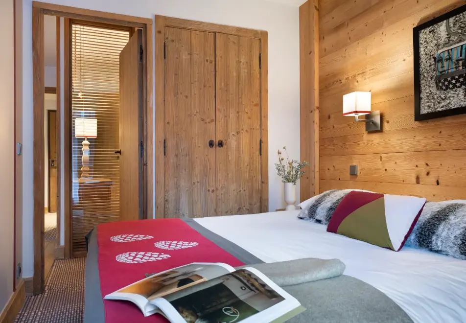 Chalets du Forum, Courchevel (self catered apartments) - Typical apartment style