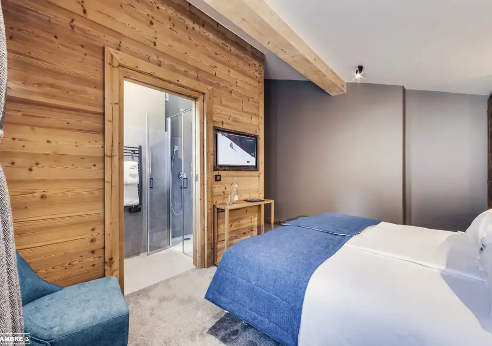 Alix-Avancher-Val d'Isere (8).webp