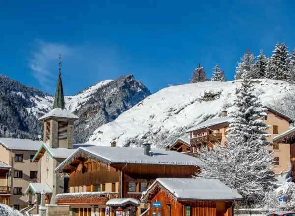 Pralognan-la-Vanoise - Village centre (©Marina Kokkelink)