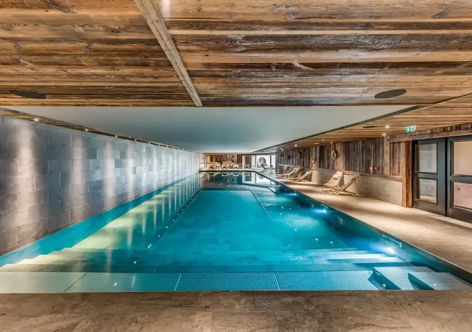 Le Refuge de Solaise-Val d'Isere-Indoor pool (1).webp