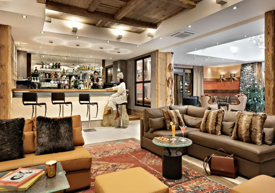 Alexane-Samoens-Bar.webp