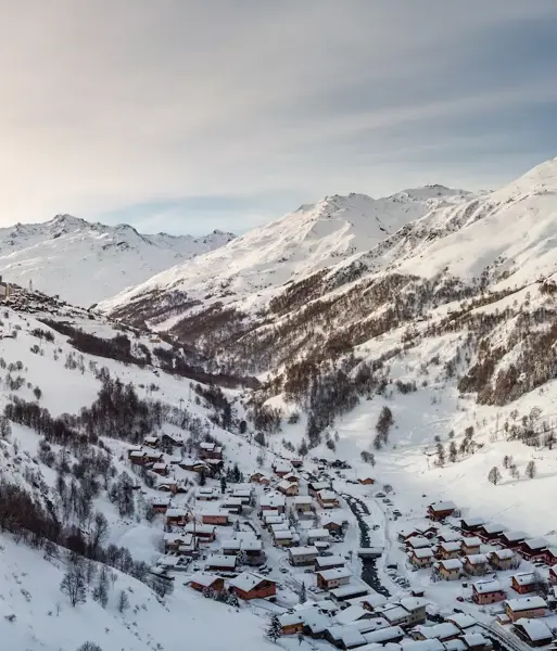 Les Menuires ski resort viewed from Le Bettex Vincent LOTTENBERG