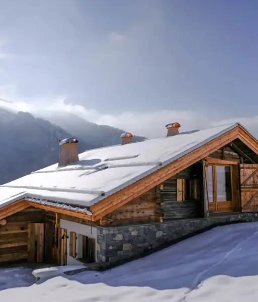 Chalet La Douceur, La Clusaz (self catered apartments) - Exterior shot (©pierre guilbaud)