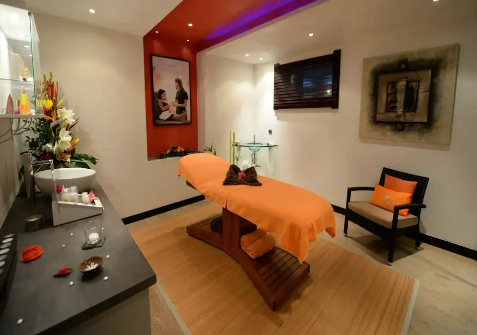 Le Coeur d'Or-Bourg St Maurice-Treatment room.webp
