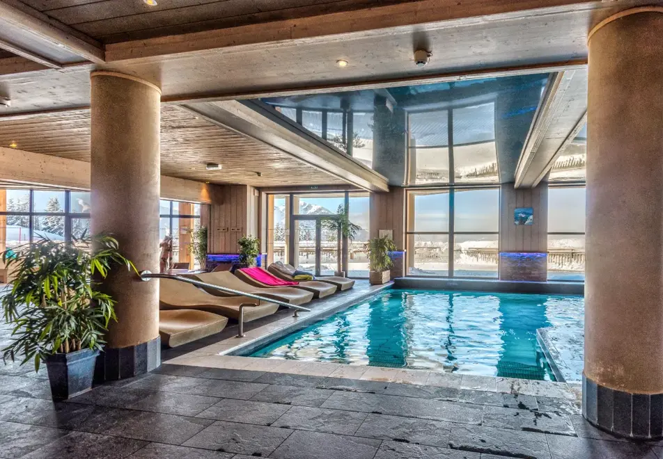 l'Amara, Avoriaz (self catered apartments) - Indoor pool