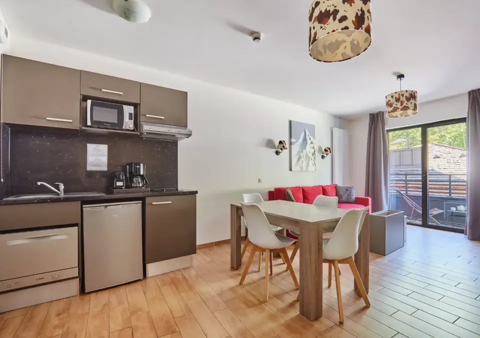 Isatis-Chamonix-Typical apartment (6).webp