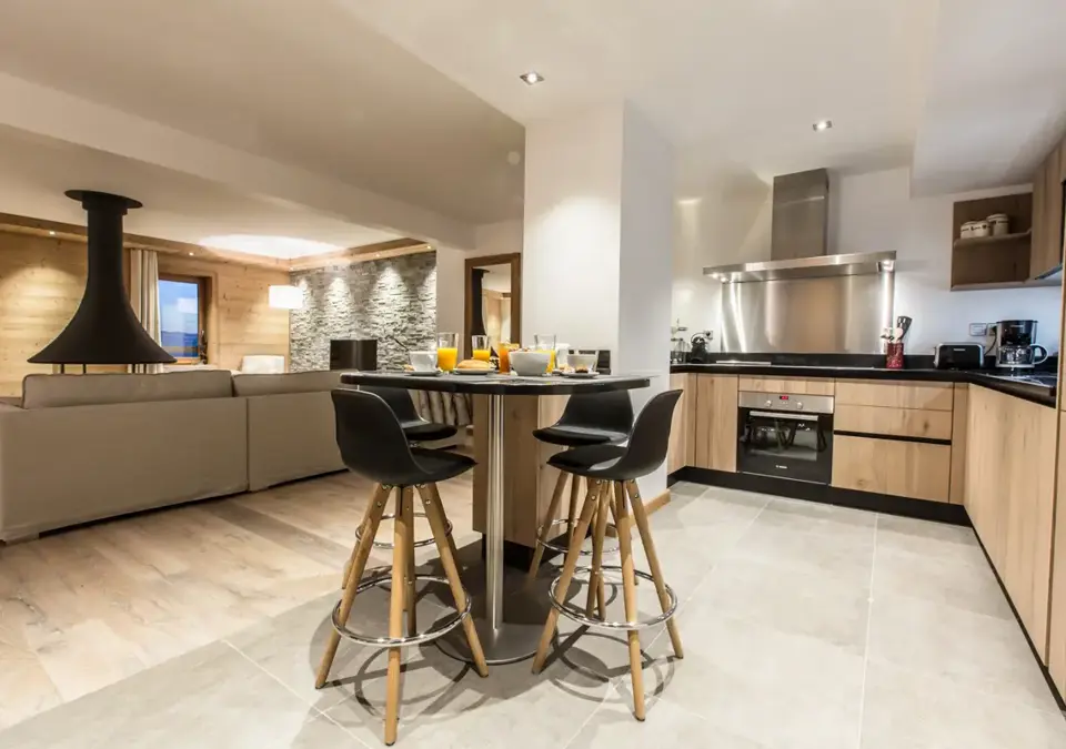 B03-Whister Lodge-Courchevel (3).webp