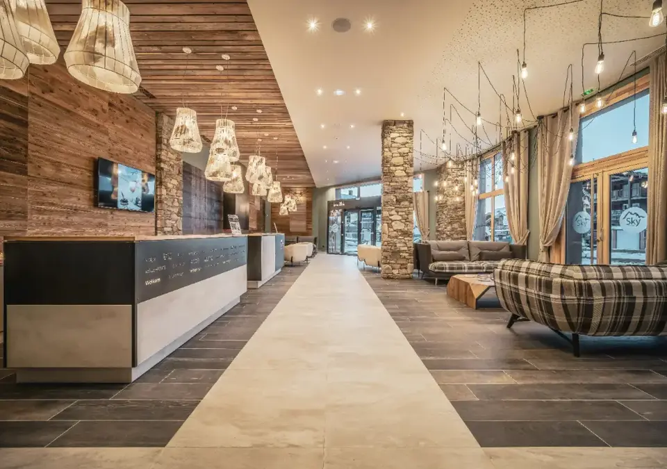 Sky-La Rosiere-Reception (1).webp