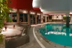 Les Clarines-Les Menuires-Indoor pool (1).webp