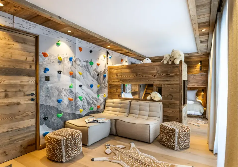 Silverstone_7_Chalet 7 (P.Gal) (18).webp