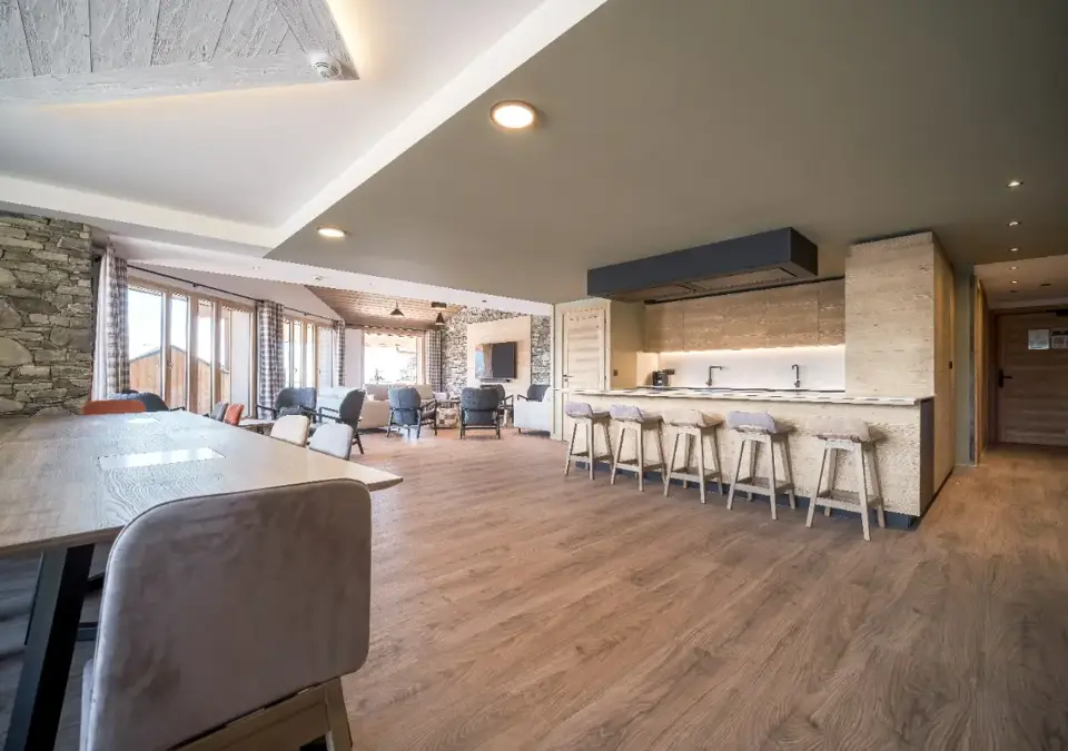 Sky-La Rosiere-309 (26 persons) (6).webp