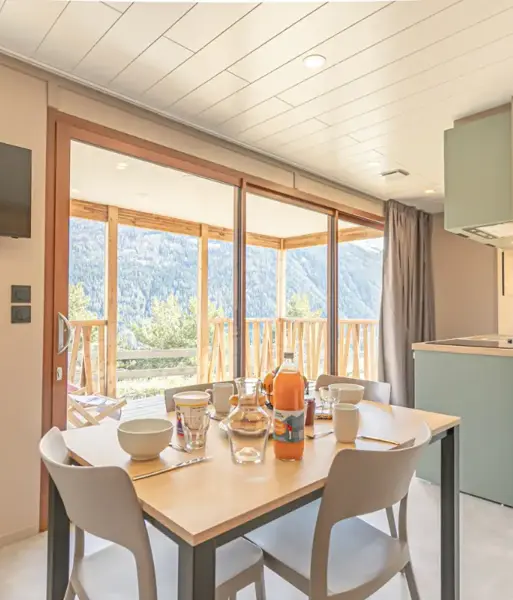 Camping La Buidonnière, Aussois - Typical 4 person chalet