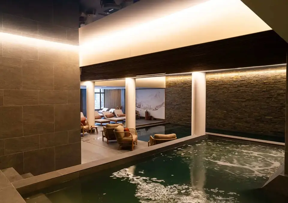 Ecrin d'Argent-Valmorel-Hot tub.webp