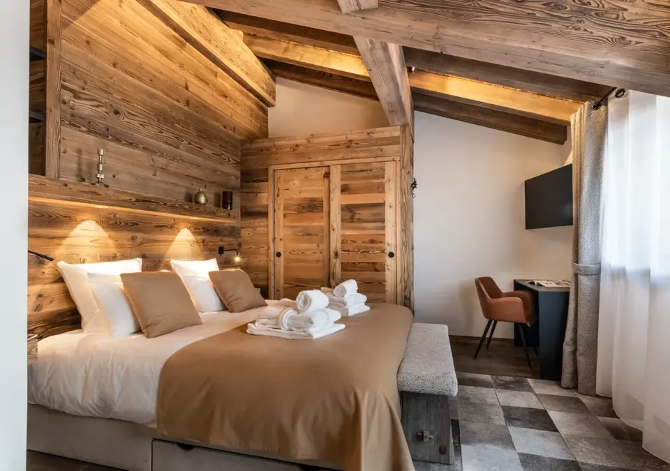 6-Alaska Lodge-Val d'Isere (12).webp