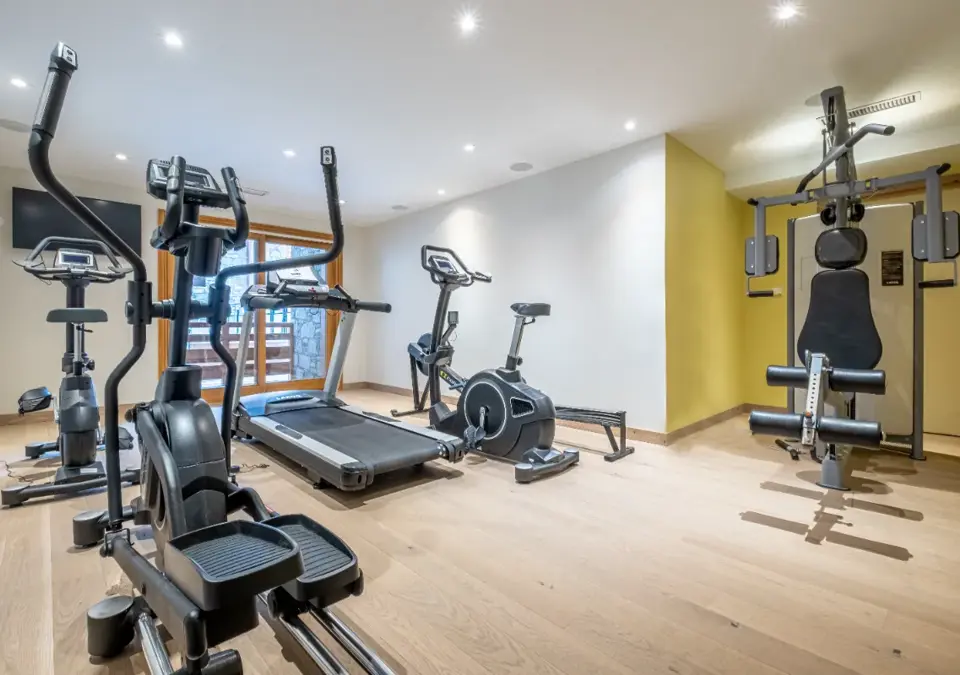 Hevana,Meribel images-Fitness room.webp