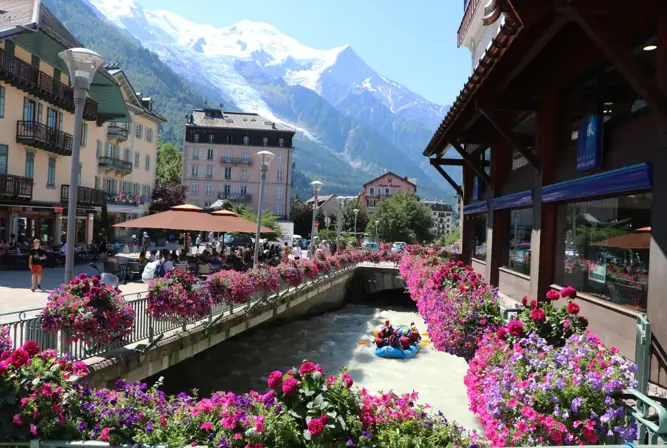 Chamonix-Mont Blanc-Town centre.webp