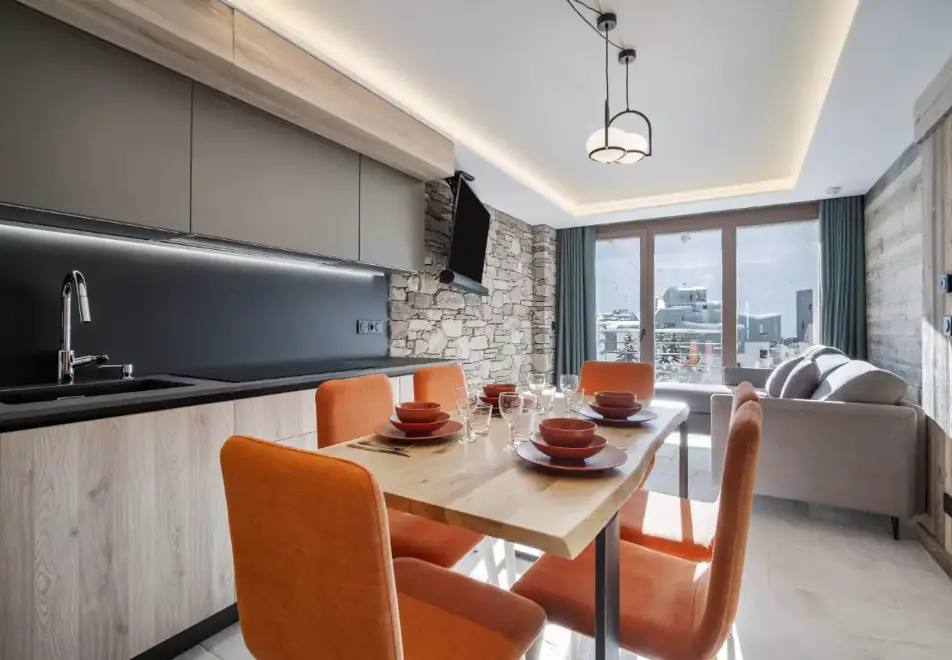 Quartz, Tignes Val Claret (self catered apartments) - Apartment 201 + 301 + 401