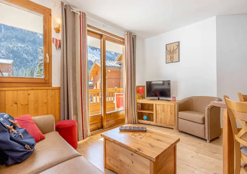 Les Jardin de la Vanoise-Pralognan-Typical 2 bedroom alcove 8 (6).webp