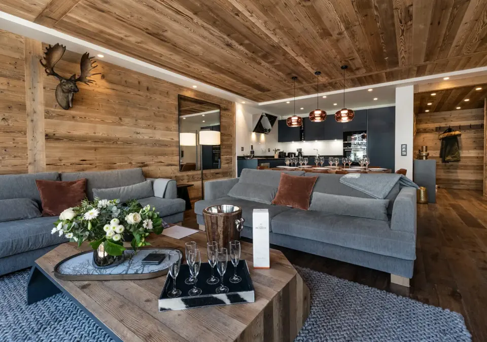 3-Alaska Lodge-Val d'Isere (4).webp