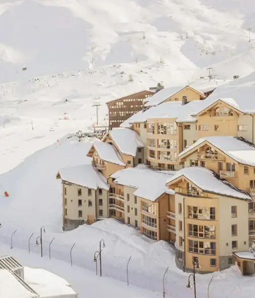 Hotel Le Taos, Val Thorens (self catered apartments) - Exterior shot (©Studio_Bergoend)