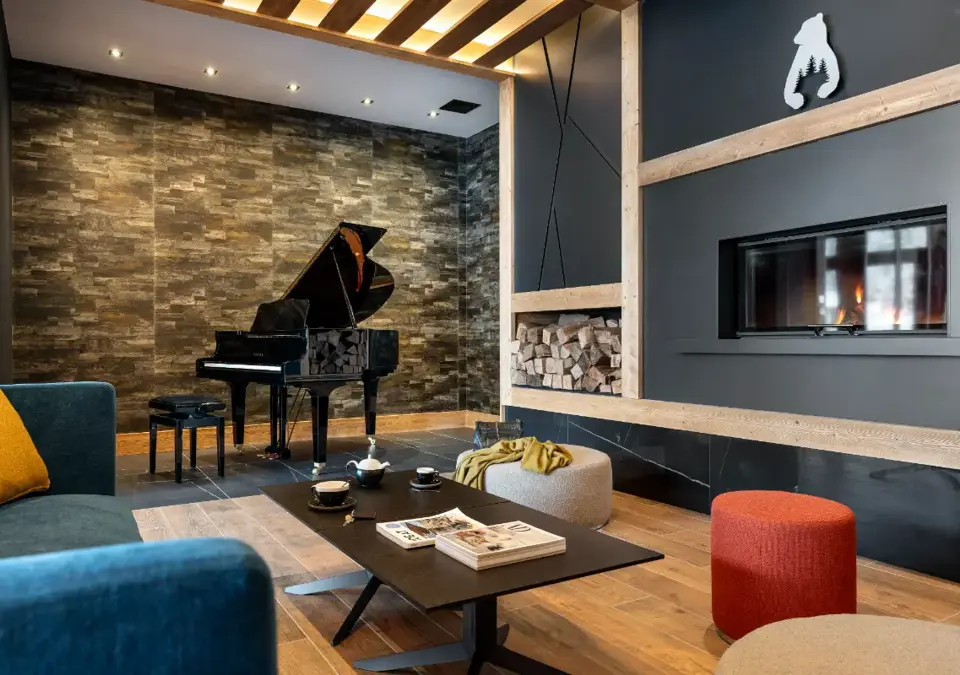 Hameau de l'Ours-Manigod-Reception lounge.webp
