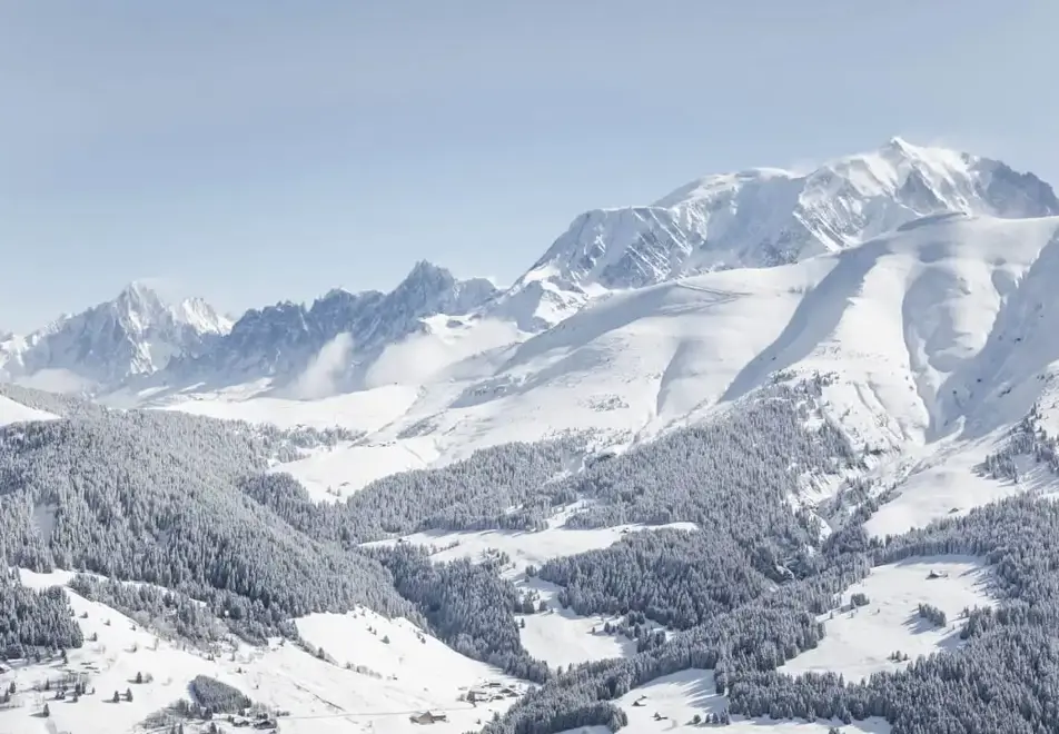 Megeve aerial view (©AntoineBarbot)