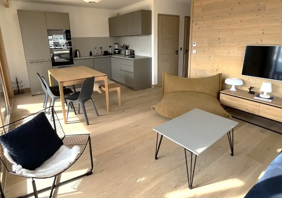 Phoenix-Alpe d'Huez-Typical B building apartments (3).webp