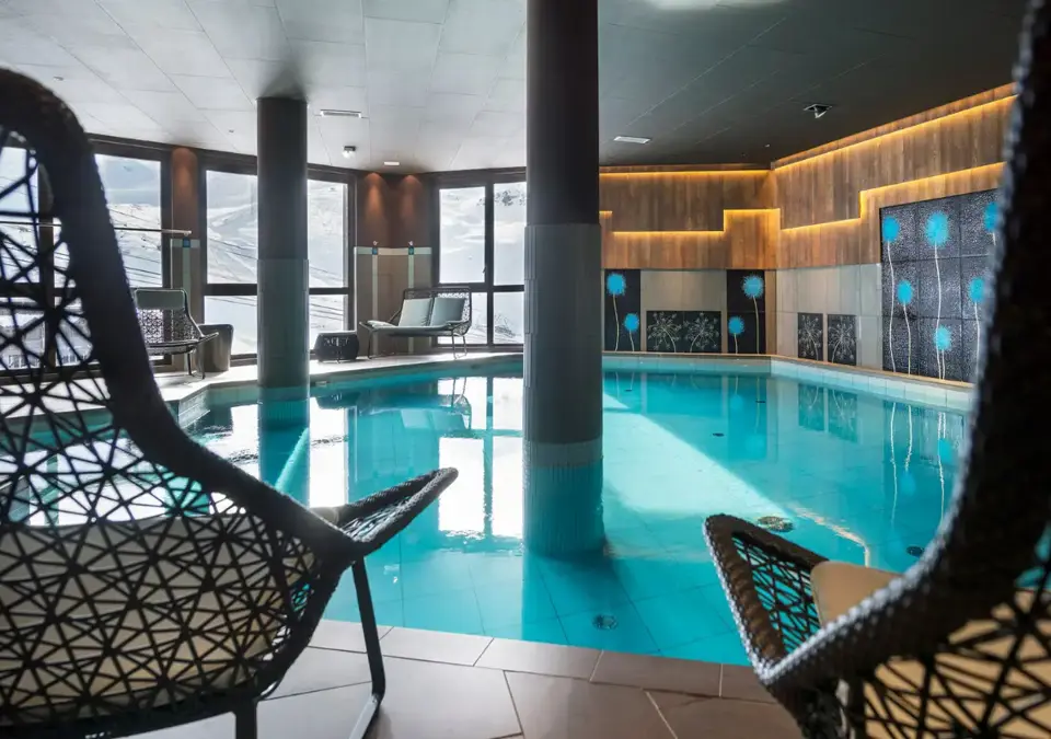 Kashmir apartments-Val Thorens-Indoor pool (©S.Bergoend).webp