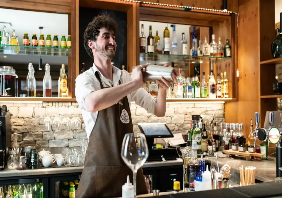 White Pearl-La Plagne-Bar (©foudimages).webp