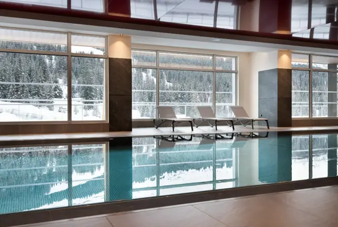 Alhena-Flaine-Indoor pool (©Studio-Bergoend) (1).webp