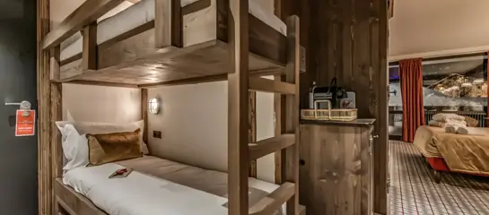 Quadruple comfort room sleeping 2/4 (c.42m2):