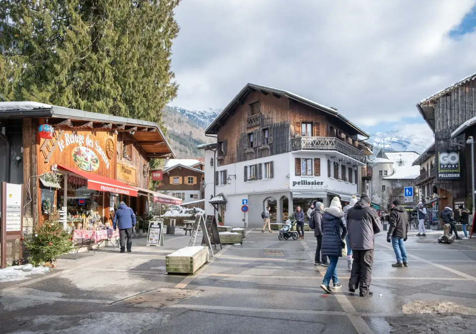 SUMMER HEADER-Samoens (©MMV-ManuReyboz)-2000px (2).webp