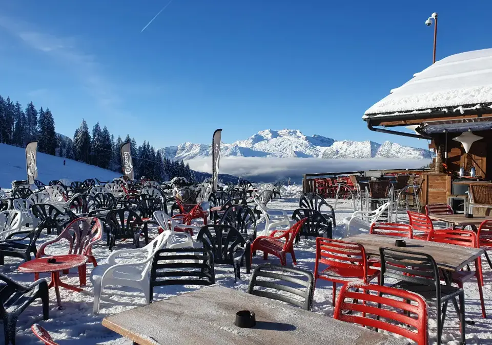 Manigod mountain restaurant (christelle_rechon).webp