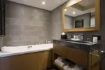 Alparena-4 bed excellence apt (11).webp