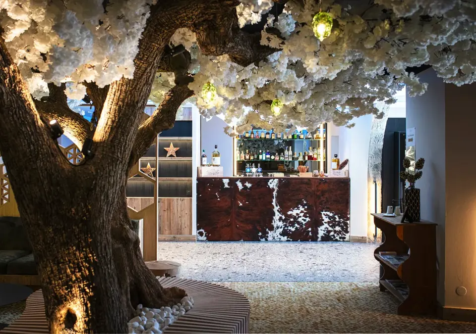 Hotel Beauregard-La Clusaz-Reception (2).webp