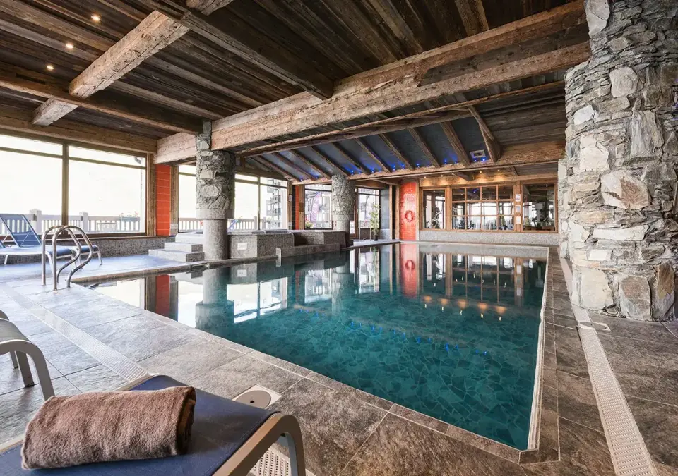 Le Nevada-Tignes Val Claret-Indoor pool (1).webp