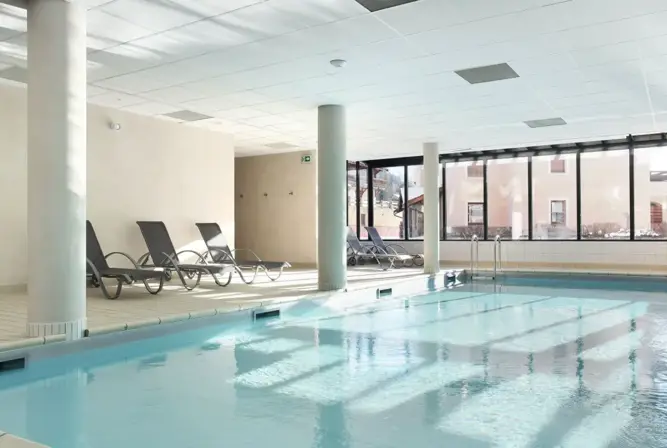 Aquisana-Serre Chevalier-Indoor pool (2).webp