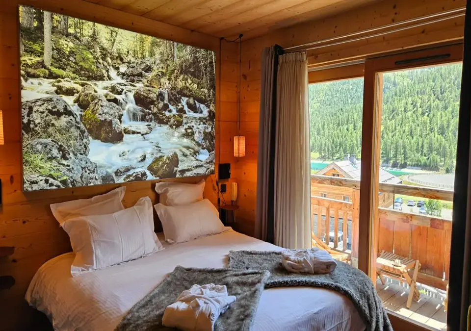 Chalet Blanc-Montgenevre-Classic Janus.webp