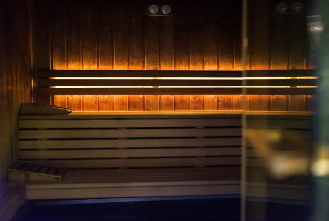 Les Cimes-La Clusaz-Sauna (©Matthieu-Cellard).webp