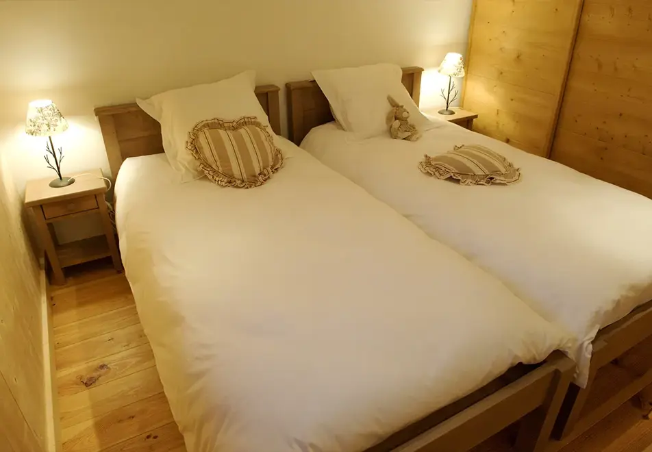 Rose, Samoens (self catered apartments) - Apartment Rose 1