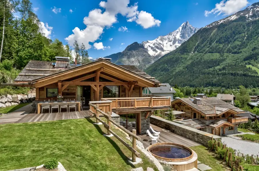 SUMMER-Chalet Azurite-Chamonix (1).webp