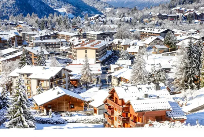 Les Carroz d'Araches village(Bouilleurdephoto) (5).webp