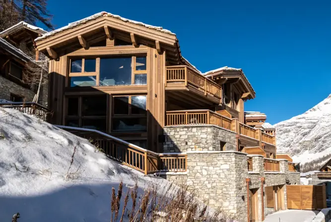 Alaska Lodge-Val d'Isere (1).webp