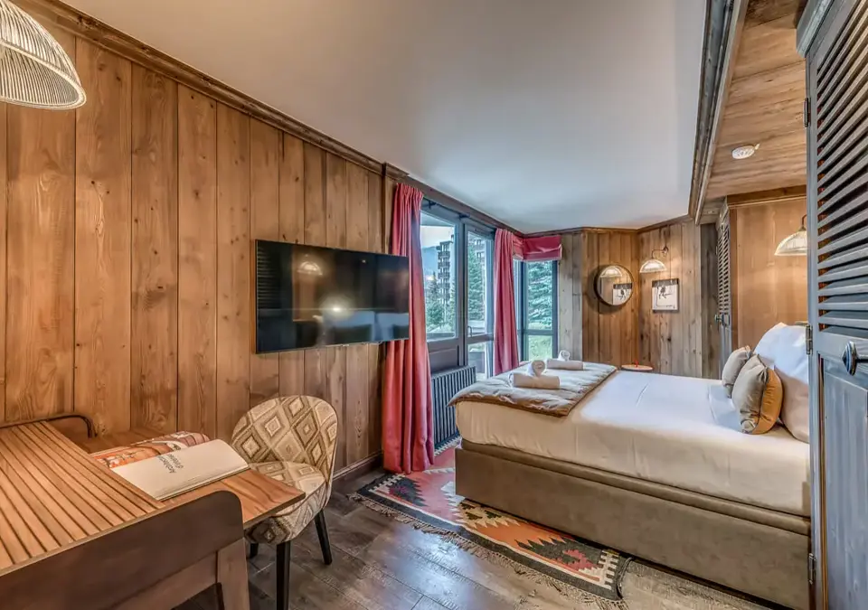 Le Val d'Isere-Val d'Isere-CHEVRIL Apt (andyparant) (15).webp