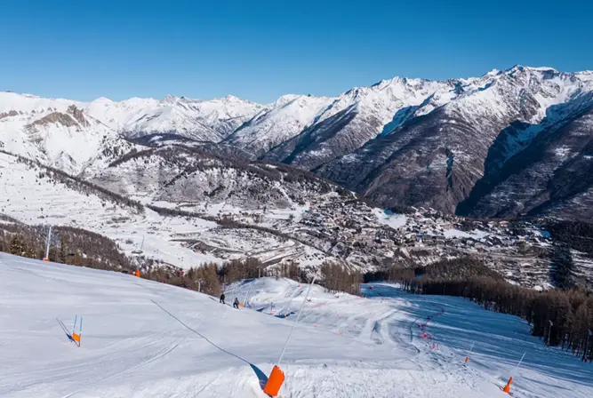 Auron - Ski slopes (3).webp