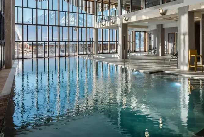 Alparena-La Rosiere-Indoor pool (©manureyboz) (2).webp