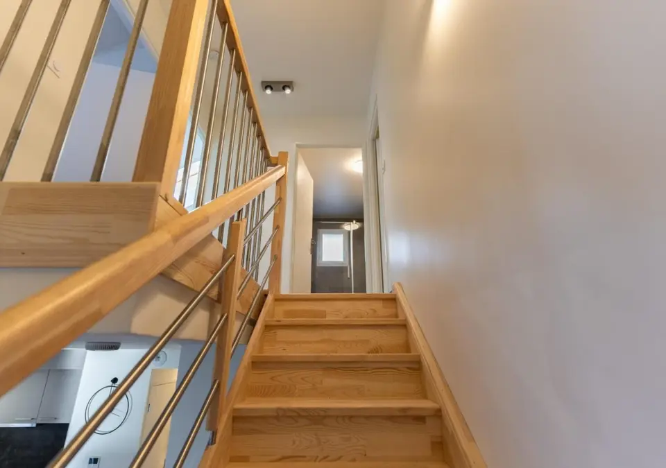 Meri-Bellcombe-Brides les Bains-Typical 2 bed 8 (4).webp