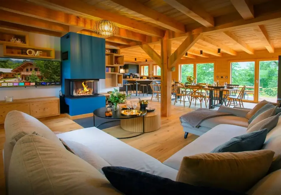 Chalet Lezopea, Samoens (self catered chalet) - Open plan living