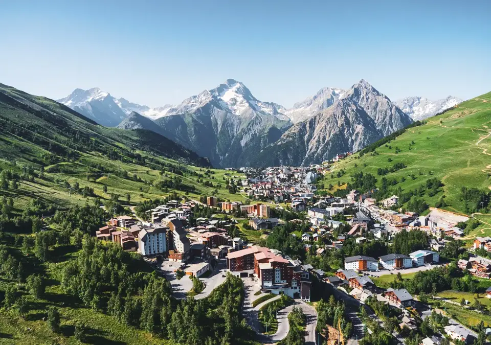 Les Deux Alpes alpine resort (2).webp